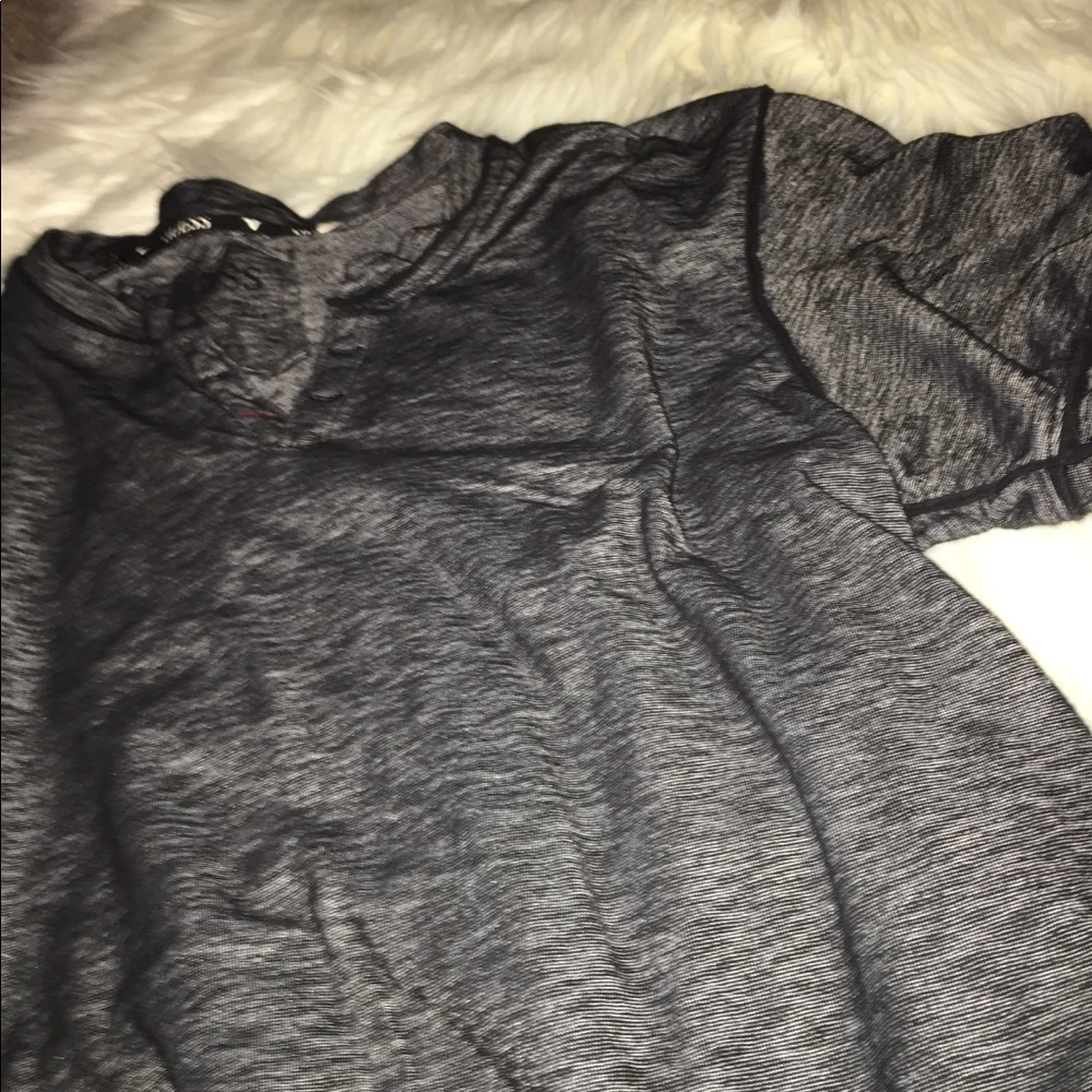 Men’s t shirt guess